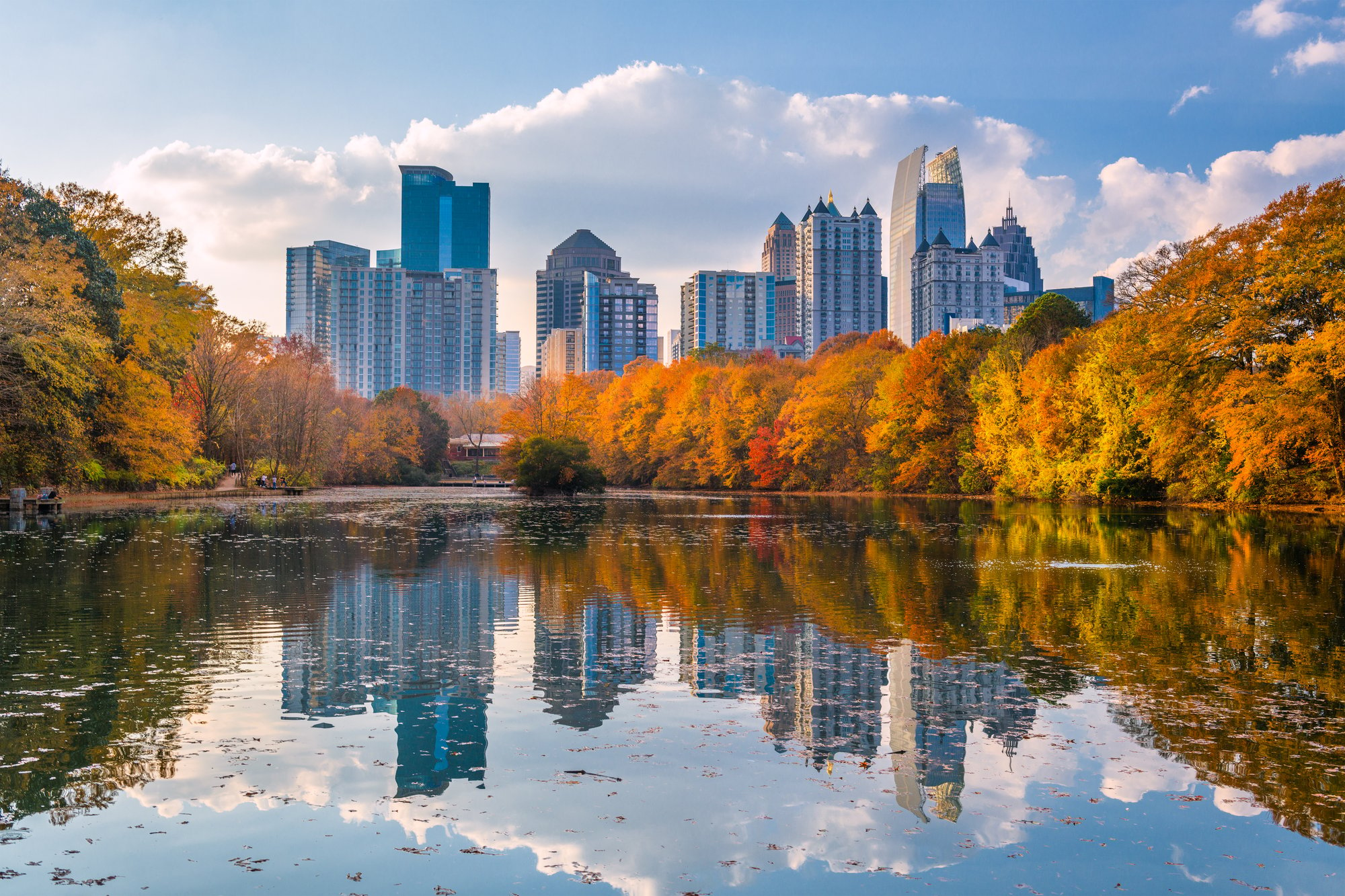 atlanta-georgia-usa-piedmont-park-skyline-in-aut-2021-08-26-18-13-11-utc